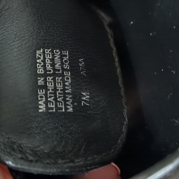 Tory Burch Black Patent Leather Sliders - Picture 7 of 7